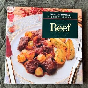 Williams Sonoma Kitchen Library Beef Cookbook - Green Cover